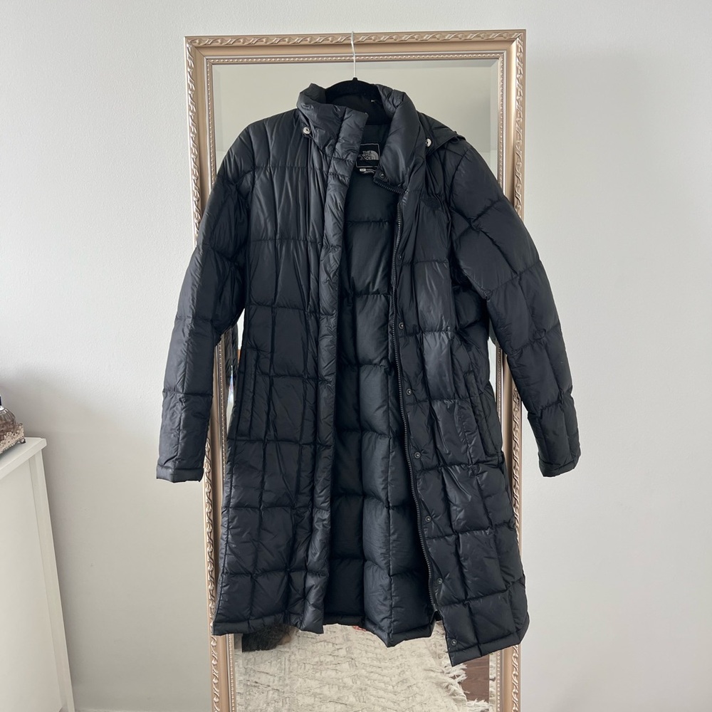 North Face Women's Black Quilted Coat